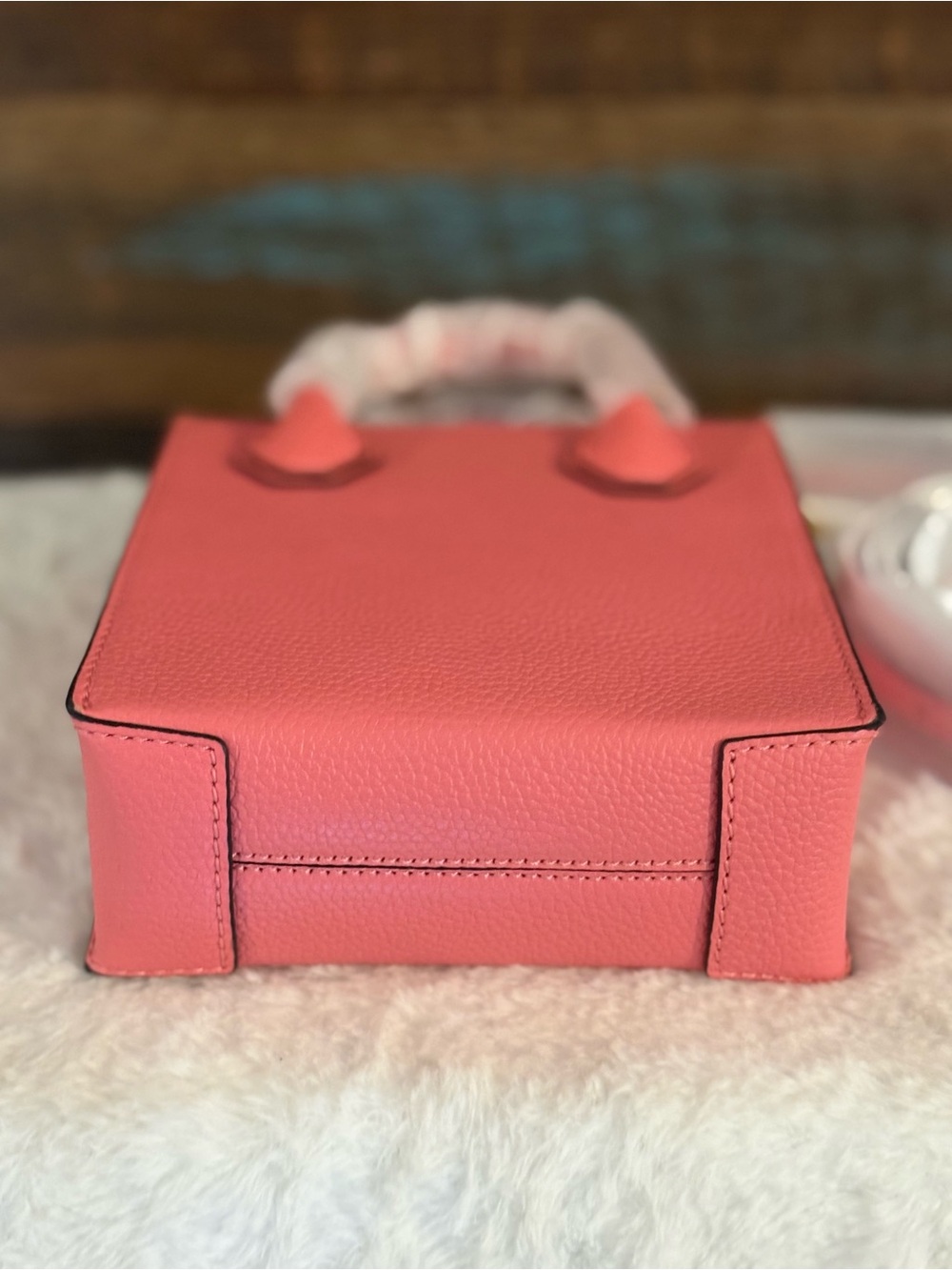 Michael Kors Grapefruit Mini Mercer - Picture 4 of 6